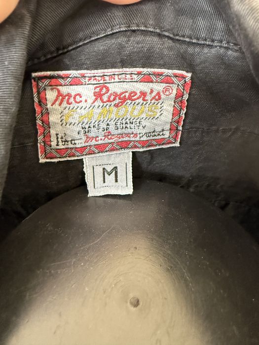 Vesta blugi , Gothic style