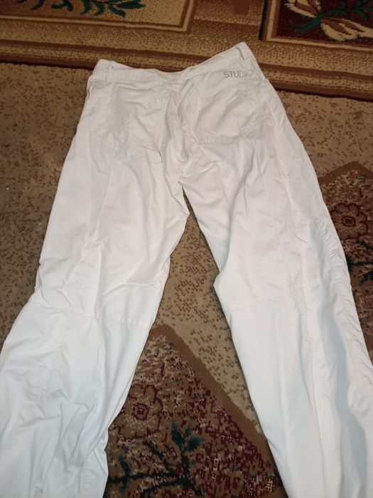 белые оригинальные штаны nike