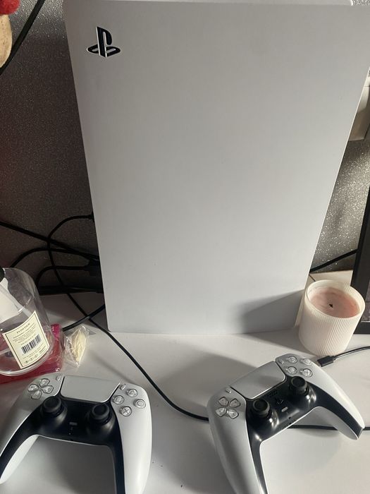 Продам свою Ps5 ‼️2 джостика прошитая с играми