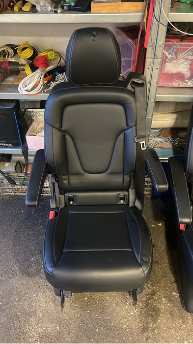 Scaune individuale Mercedes V Class
