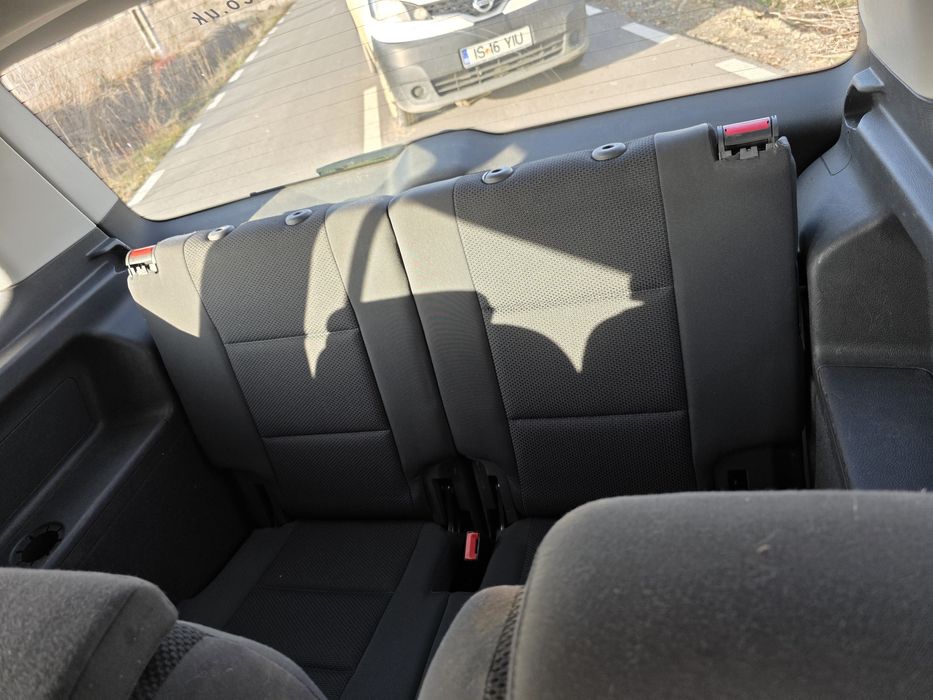 Scaun Touran 1n3 2010-2015 model 7 scaune