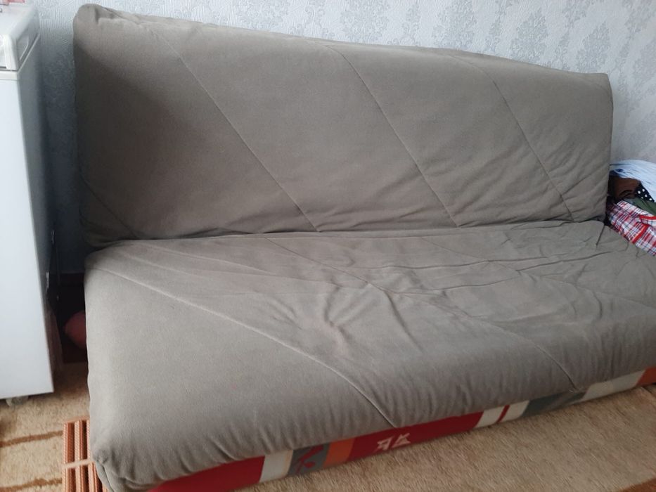 Диван без вредителей, хотим обновить.