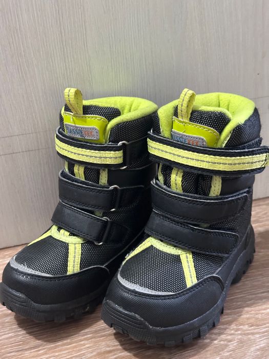Детские сапоги 25размер