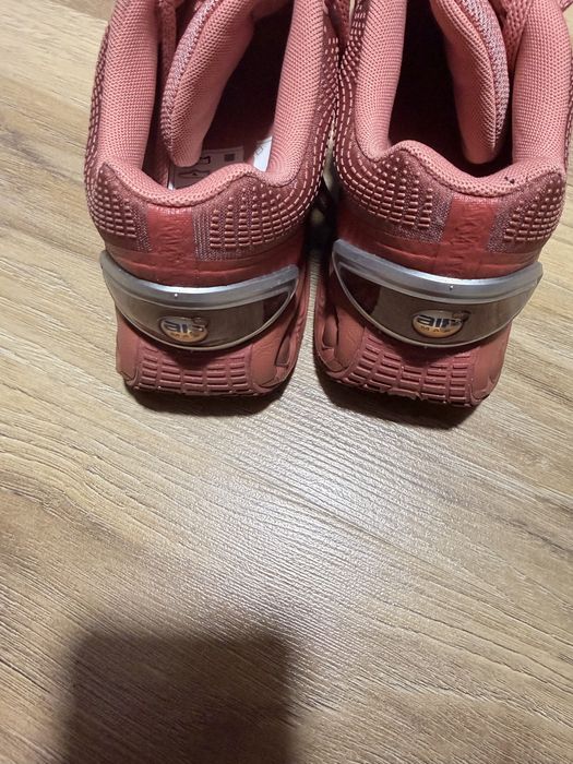 Adidasi Nike noi,39