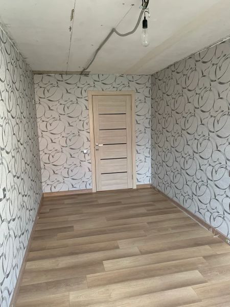 Поклейка обоев,без хлопот