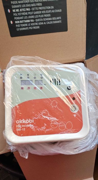 Автоматичен инкубатор 12 яйца Okköbi OBI-12