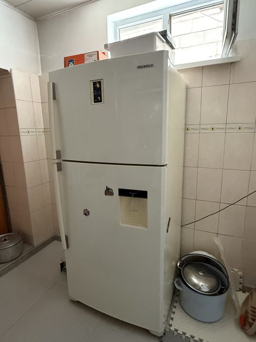 Холодильник самсунг