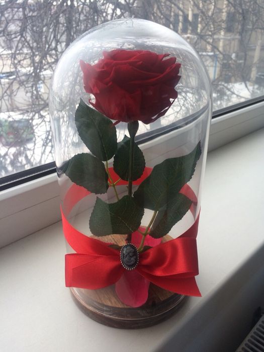 Cadou Ideal floral cu trandafiri criogenati