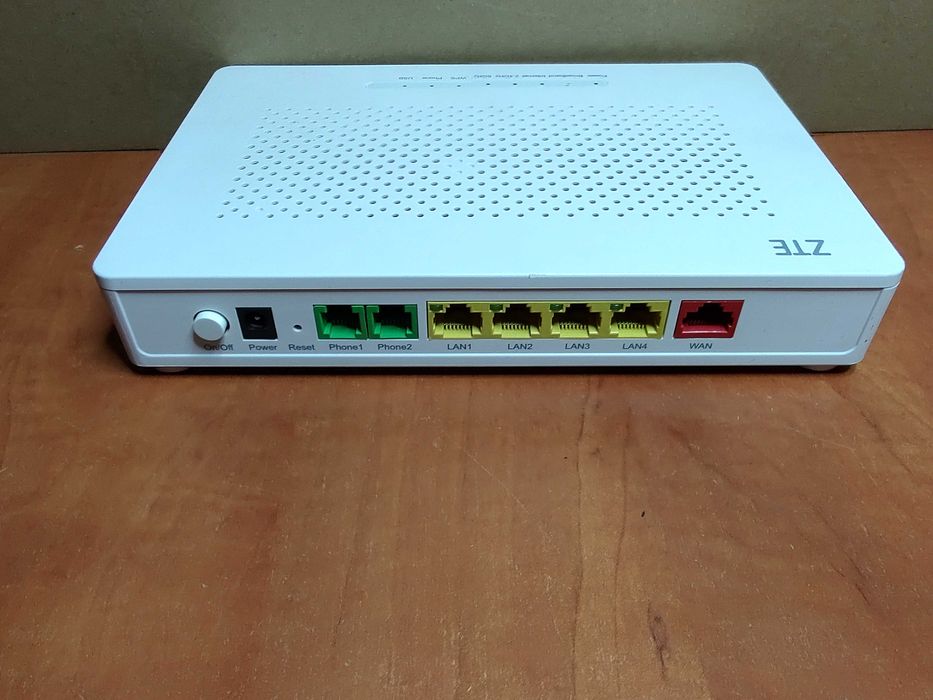 Router ZTE ZXHN H298A, Dual-Band 2.4GHz  5GHz, WiFi Gigabit
