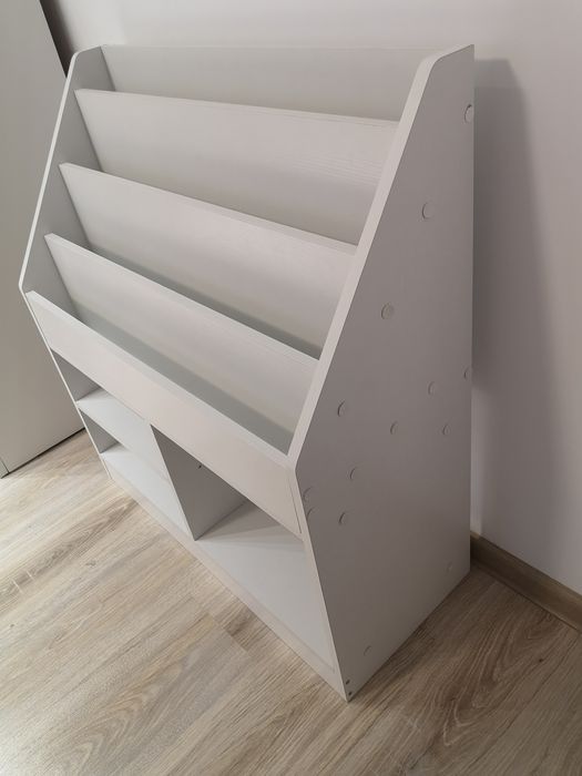Bibliotecă pentru copii