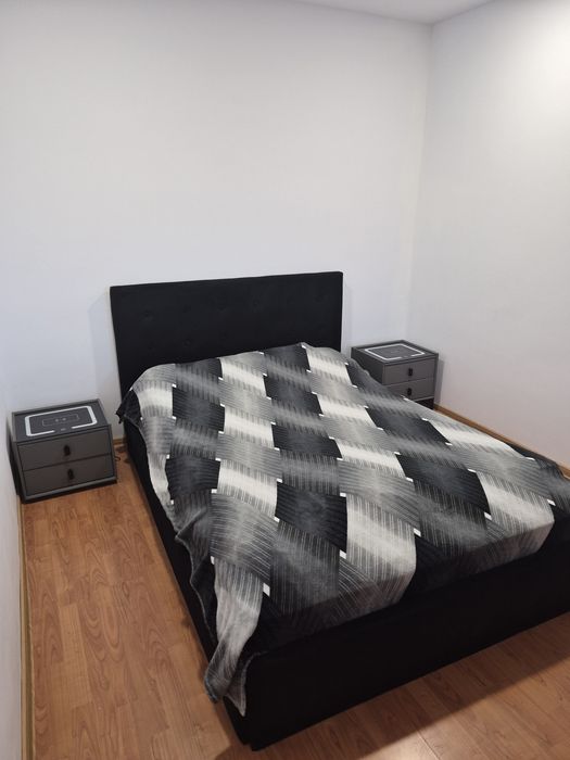 Vând apartament tip X cu 2 camere