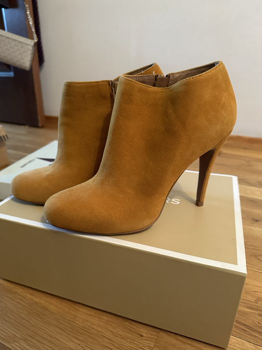 Полусапожки новые