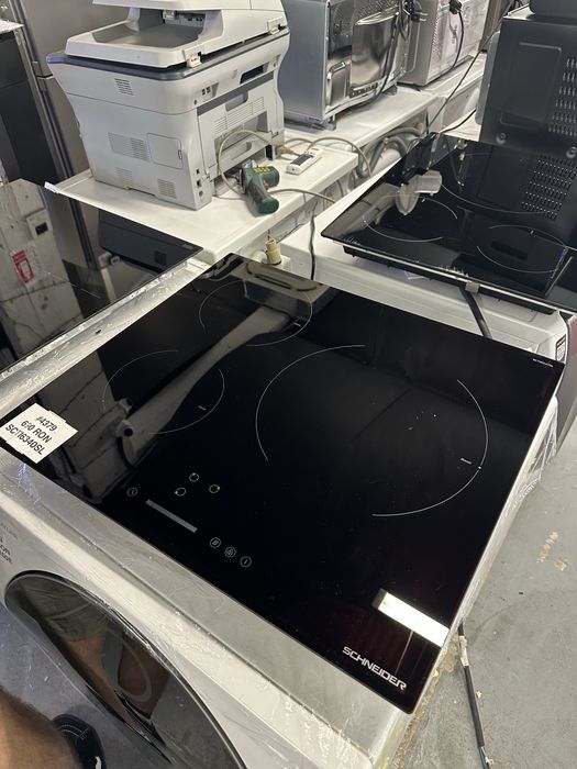 Plită cu inducție Schneider SCTI6340SL