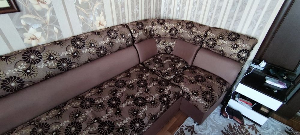 Продается диван !!!