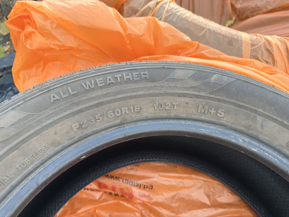 235/60 R18  Lionclaw  4бр