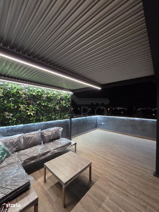 Penthouse de închiriat .