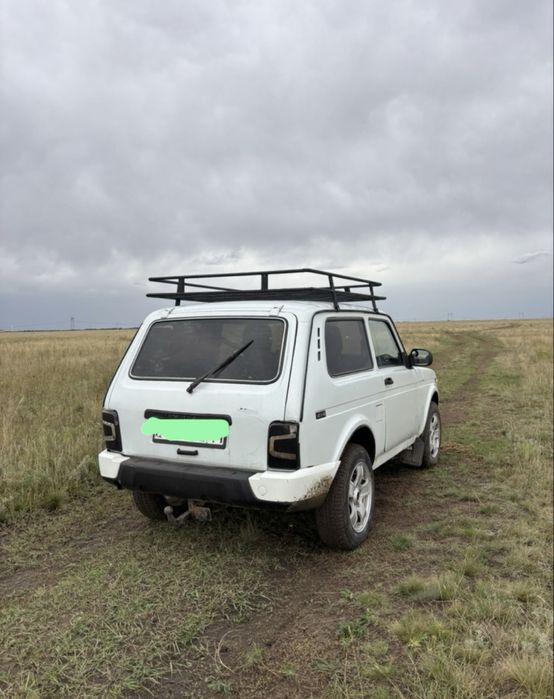 Продам ниву 2121