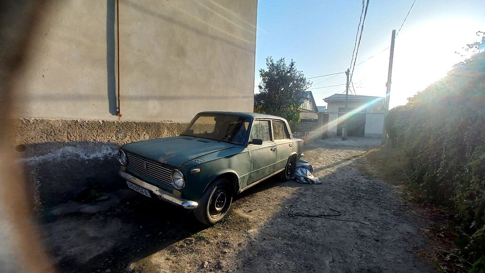 Сотилади ВАЗ 2101 Жигули. Продается автомашина ВАЗ 2101.