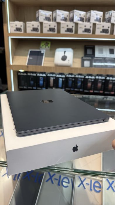 MacBook Air M4 15” 16/512GB Полный Комплект 10 Циклов