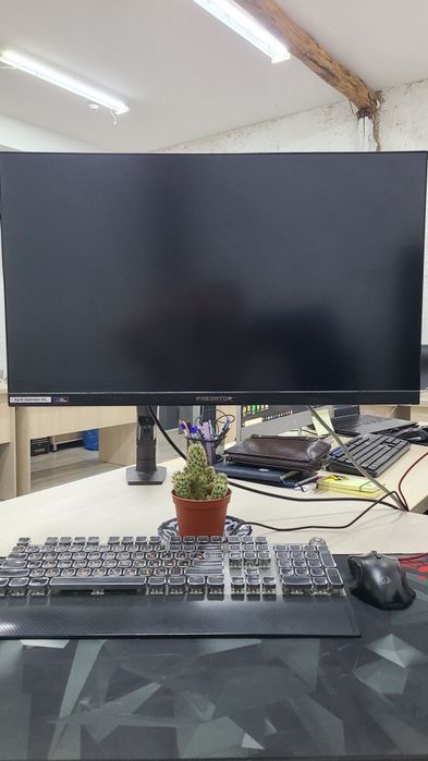 Rtx 4070ti 12gb, i7 13700k