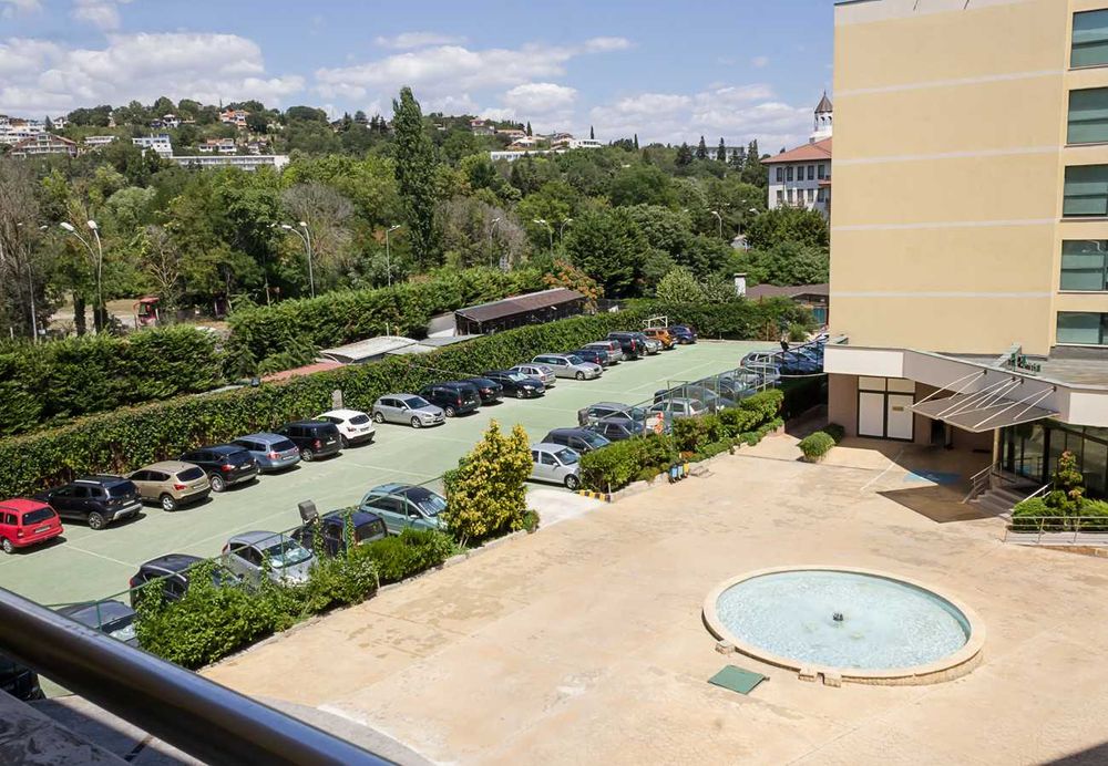 Дава се под наем Едностаен апартамент в к.к. Св.Св. Константин и Елена - 40 кв.м за 350 € - Снимка #15