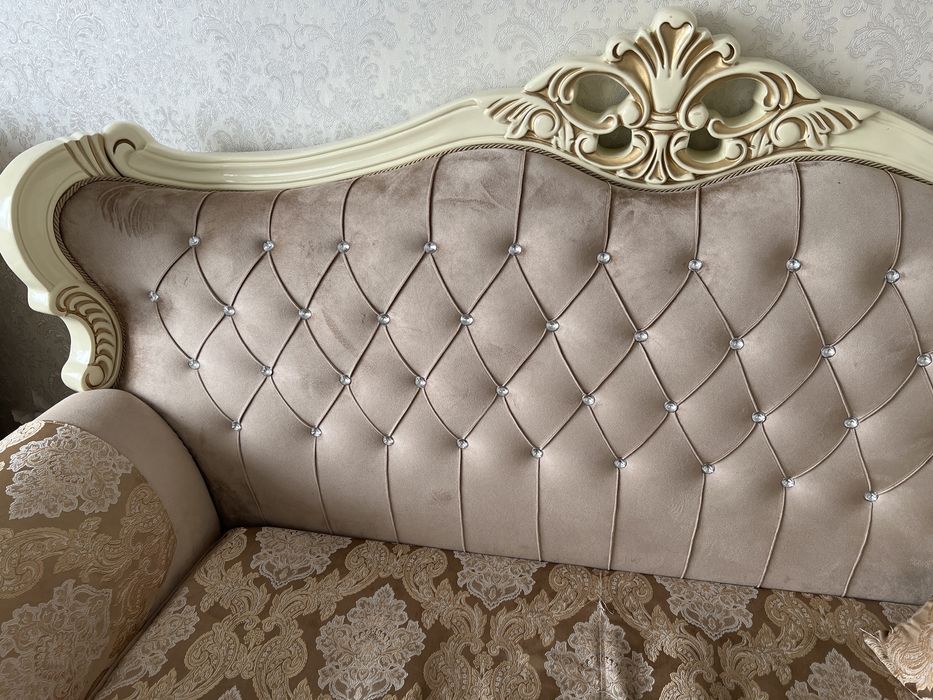 Срочно диван за 250000