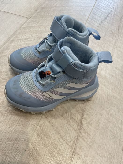 Оргинални обувки adidas