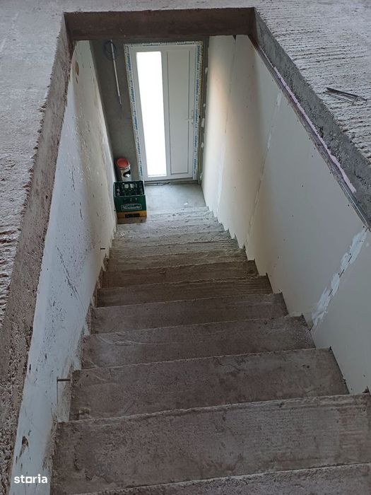 De vanzare spatiu commercial in Gheraiesti, suprafata 280 mp P+E