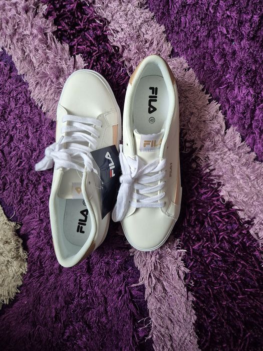 Tenesi FILA mărime 40!