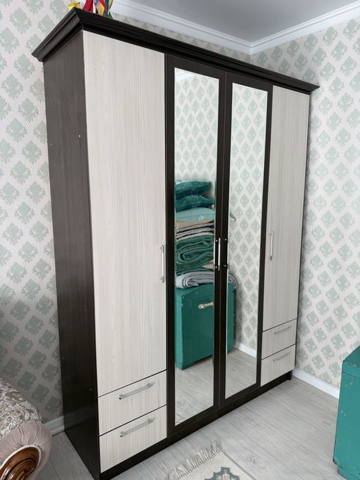 Мебель для гостиной  цена 20000 тг