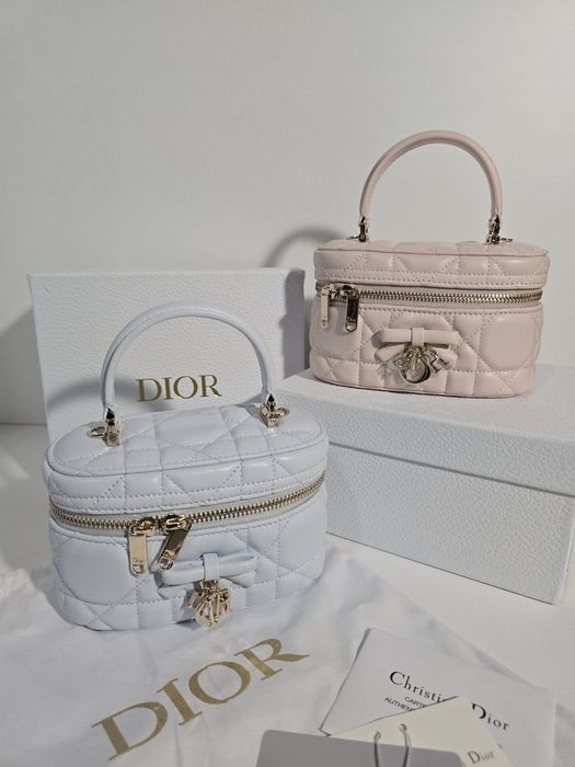 Налична чанта Dior Dioramour