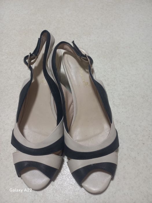 Женская одежда