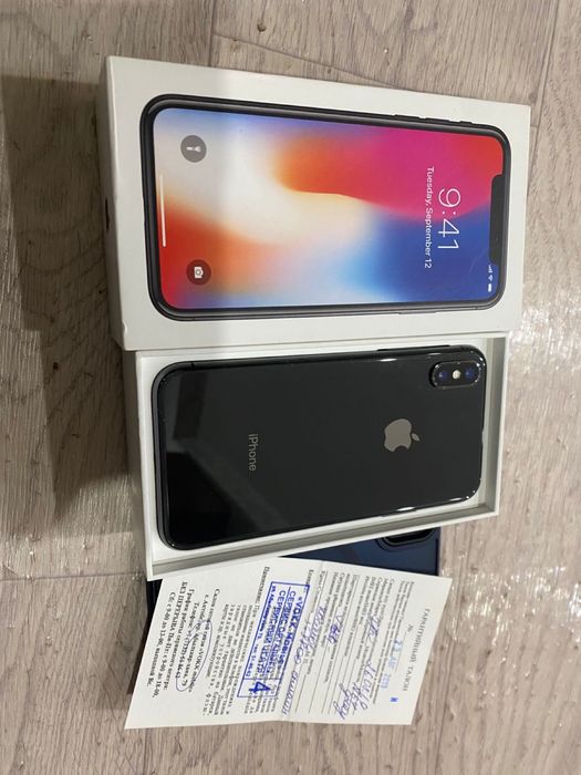 Айфон X 64гб в идеально