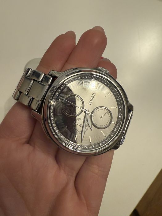 Fossil часовник