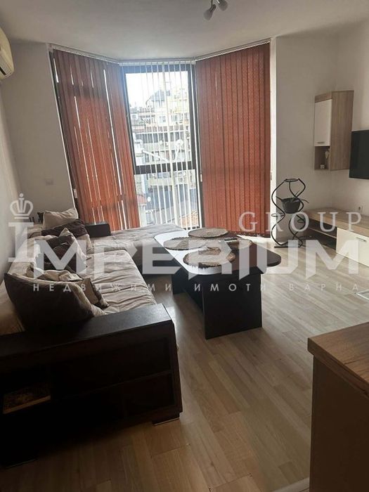 Двустаен апартамент под наем в района на Колхозен пазар, гр. Варна КЛ