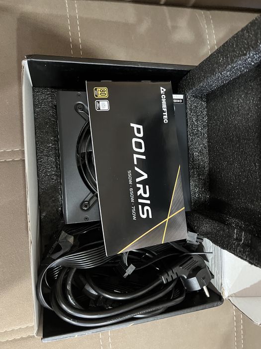 Блок питания Chieftec