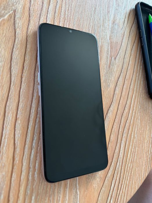 Oppo A5, б/у, коробка документы есть