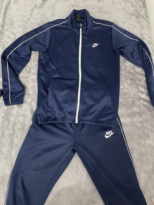 Продам костюм nike
