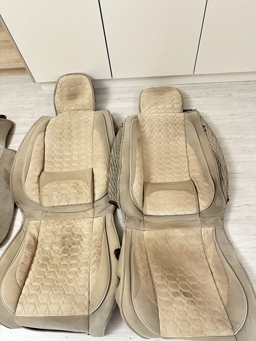 Авто чехлы универсальные