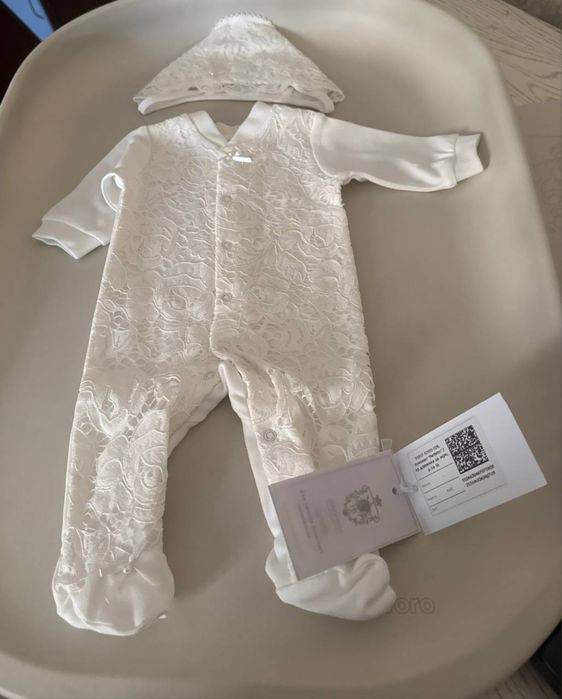 Комлект на выпеску из роддома для новорожденных. Конверт/