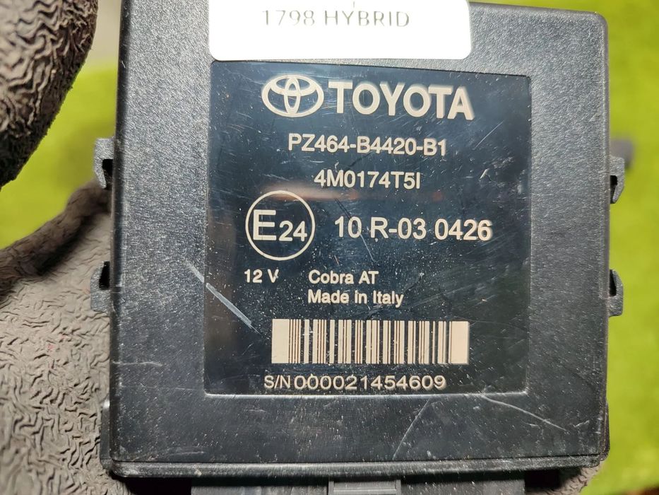 MODUL CONTROL TRANSMISIE + MODUL SENZORI PARCARE (2 BUC.) + MODUL PRESIUNE ANVELOPE  TOYOTA PRIUS T3 V 1.8 BENZINA HYBRID ELE 2015 / HATCHBACK 2015-2018 COD OEM 89535-76011 / PZ464-G3421-C1 / 4M0175T51 / 89760-47050 / PZ464-B4420-B1