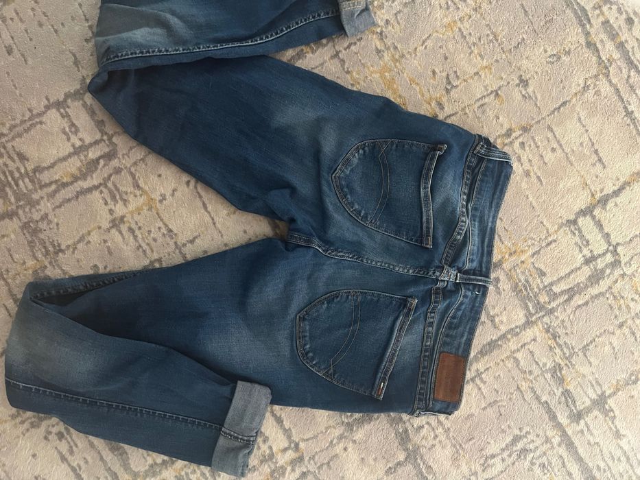 Tommy Hilfiger дамски дънки skinny и тениска