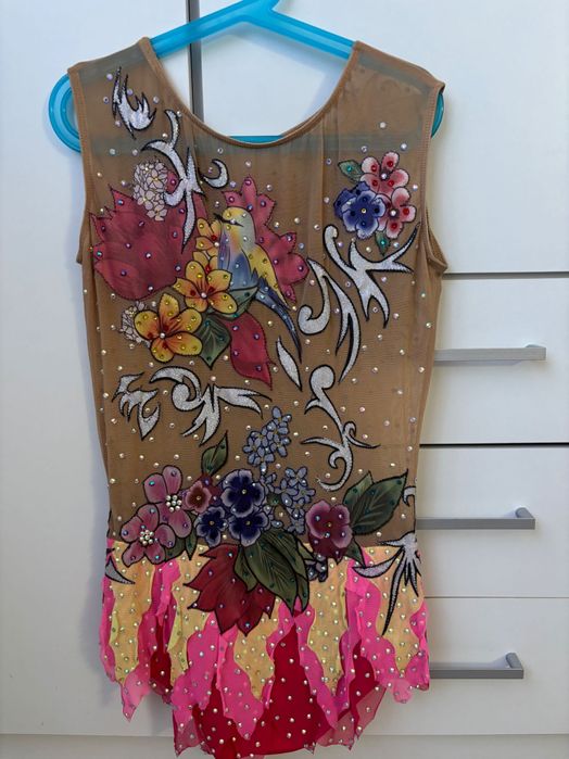 Трико за художествена гимнастика