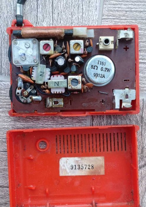 Ретро Джобно Радио Транзисторче Sanyo RP 1280 и Sharp BP-170