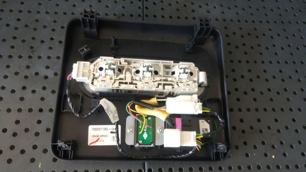 Plafoniera fata nissan qashqai 2 suv j11 26430hp02c 165228270