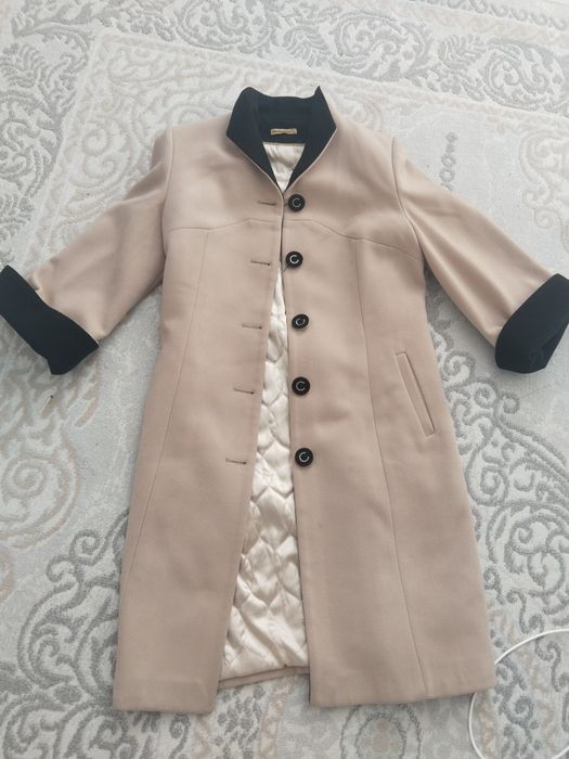 Продам пальто женское