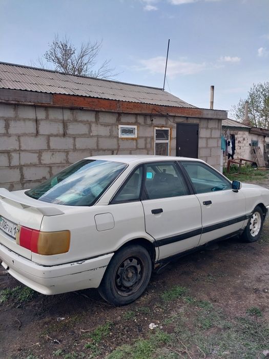 Продам Ауди 90  цена 650000
