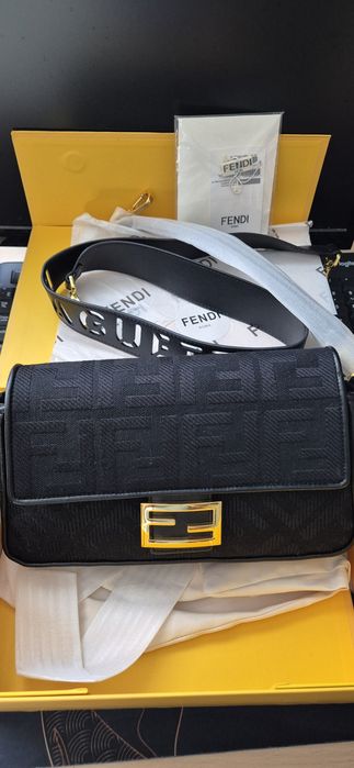 Женская сумка Fendi