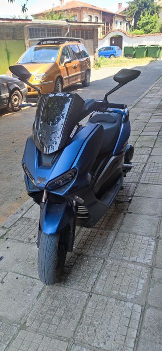 Скутер Lexmoto Aura 125