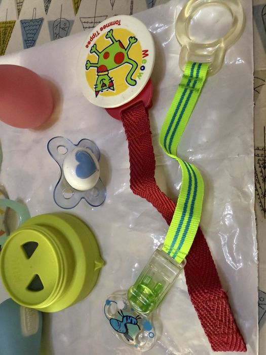 Продаются соски, и другое.